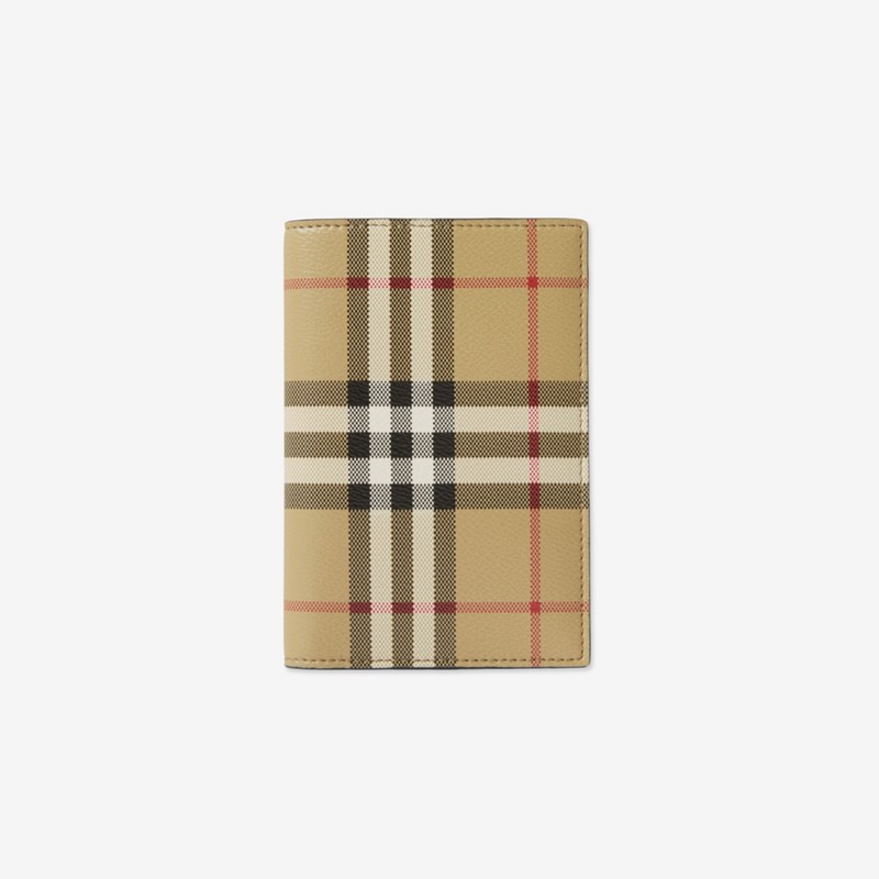 Burberry Funda para pasaporte CheckPrecio 290 00 €
