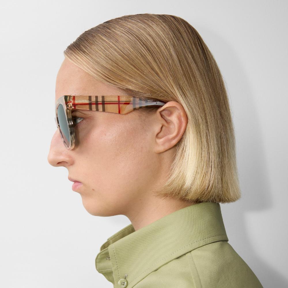 Burberry Gafas De Sol Con Montura Redonda CheckPrecio 210 00 € Personalizable Con Iniciales