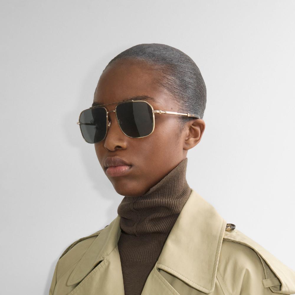 Burberry Gafas De Sol Estilo Aviador Metálicas Con LogotipoPrecio 260 00 €