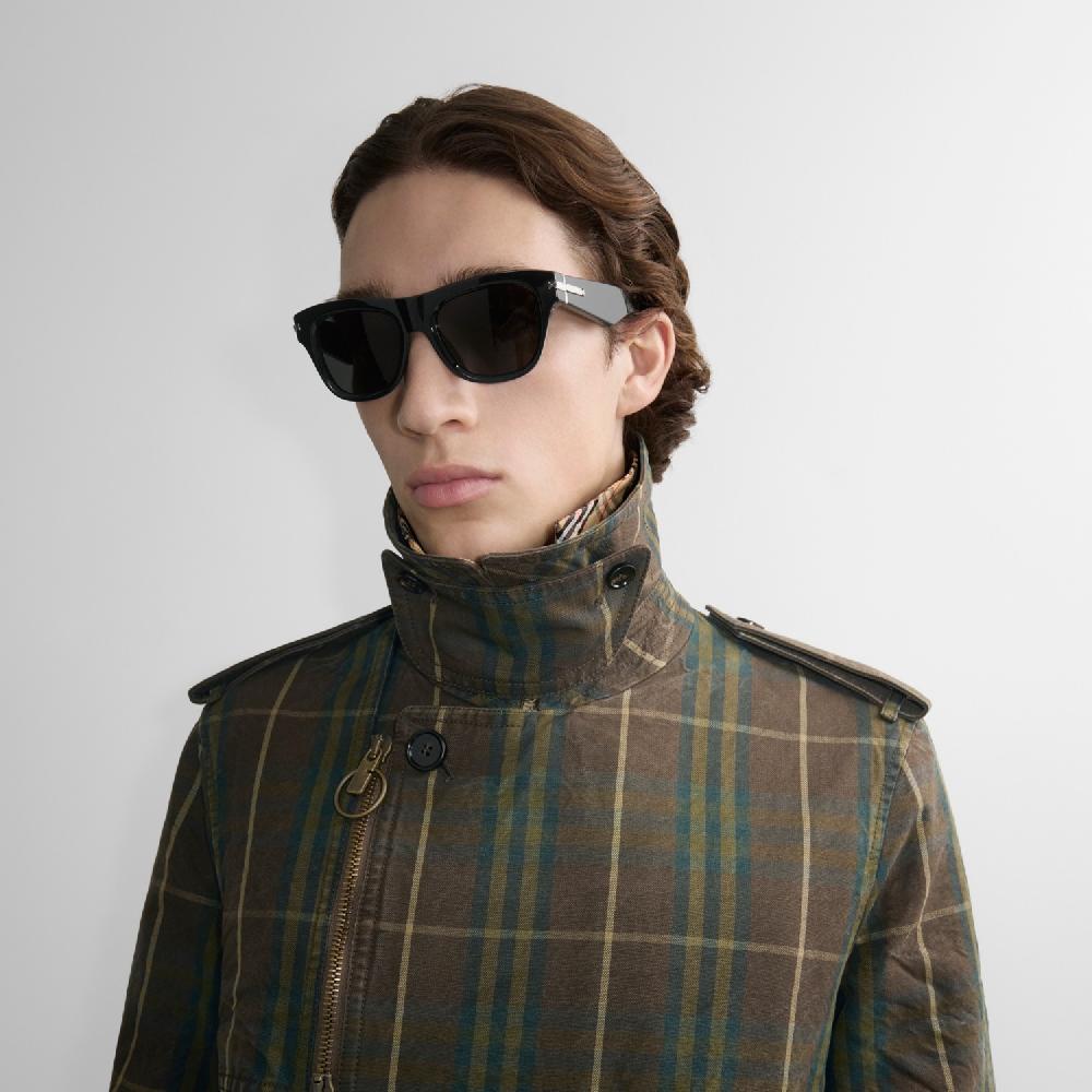 Burberry Gafas De Sol Logo Bar CuadradasPrecio 370 00 €