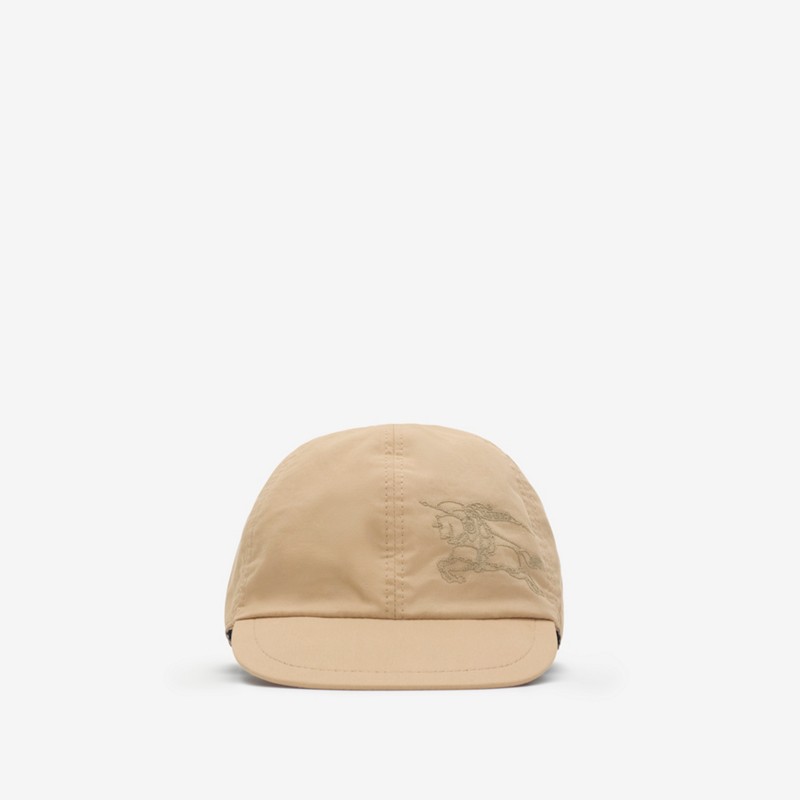 Burberry Gorra reversible en algodónPrecio 190 00 € 6-36 meses