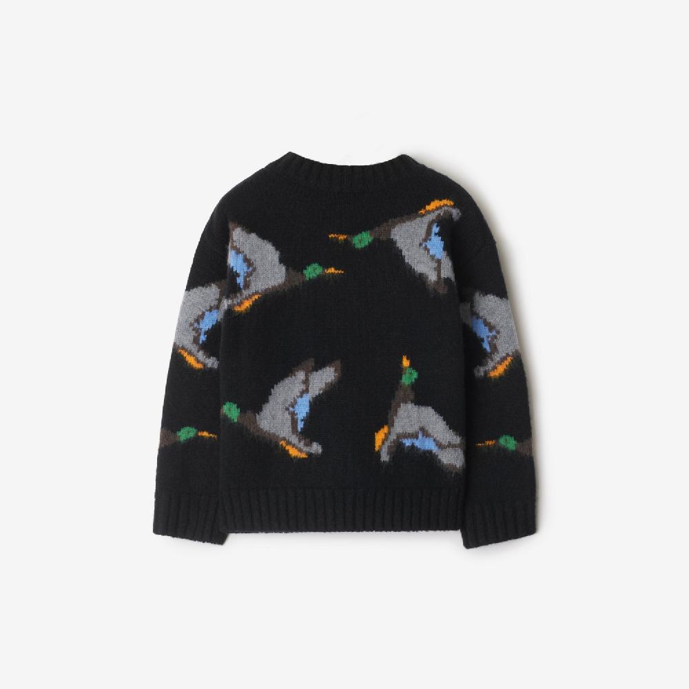Burberry Jersey En Lana Con PatosPrecio 450 00 € 3-14 Años