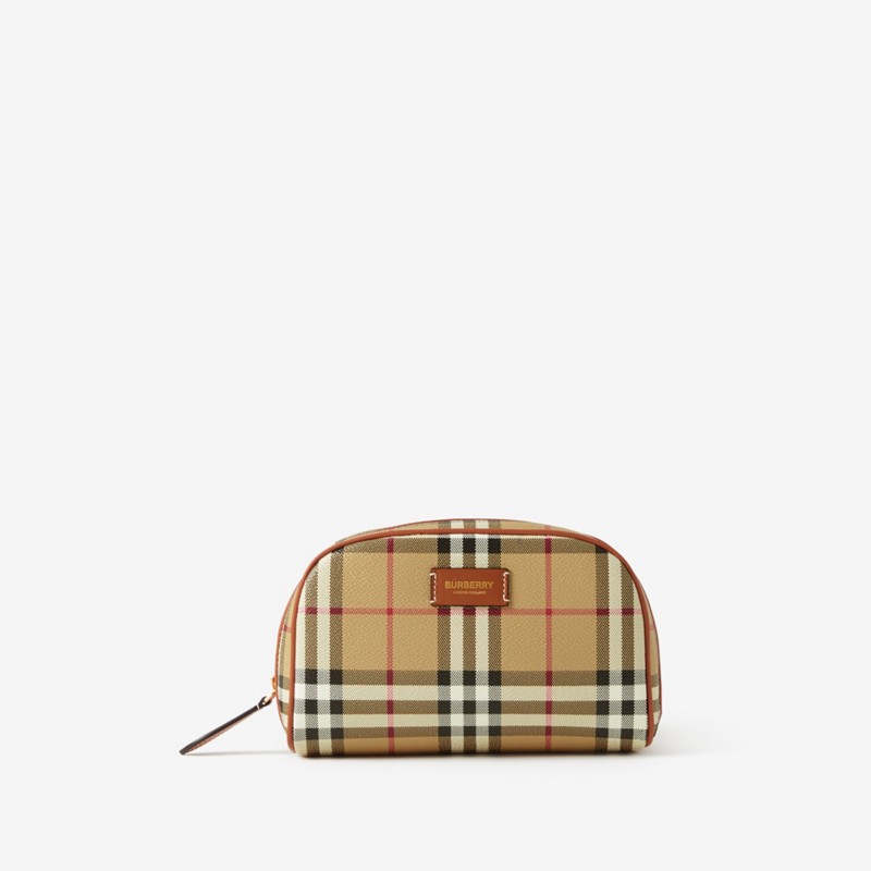 Burberry Neceser de viaje Check pequeñoPrecio 320 00 € Disponibilidad limitada