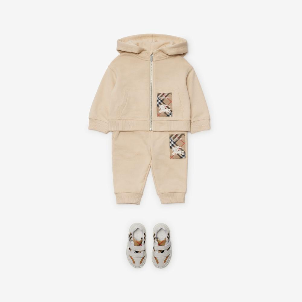 Burberry Pantalones De Jogging En Algodón Con Etiqueta CheckPrecio 240 00 € 6-24 Meses