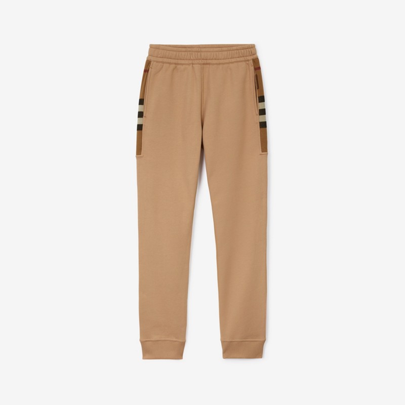Burberry Pantalones de jogging en mezcla de algodón con paneles CheckPrecio 620 00 € Disponibilidad limitada