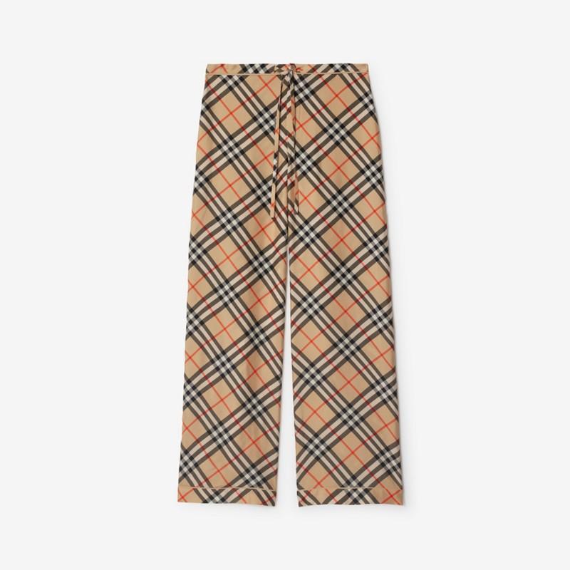 Burberry Pantalones pijameros en seda a cuadrosPrecio 1.450 00 €