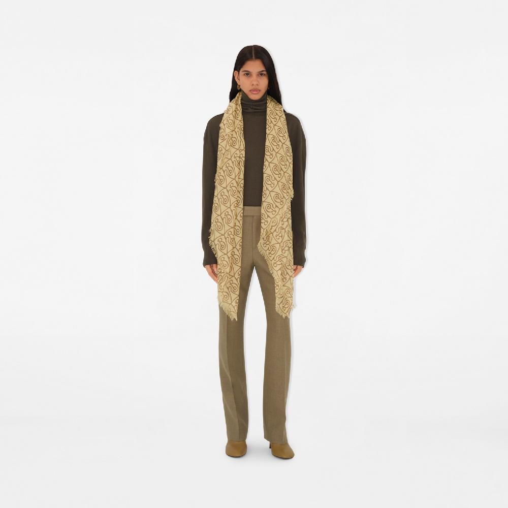 Burberry Pañuelo En Lana Con Motivo B ShieldPrecio 480 00 €