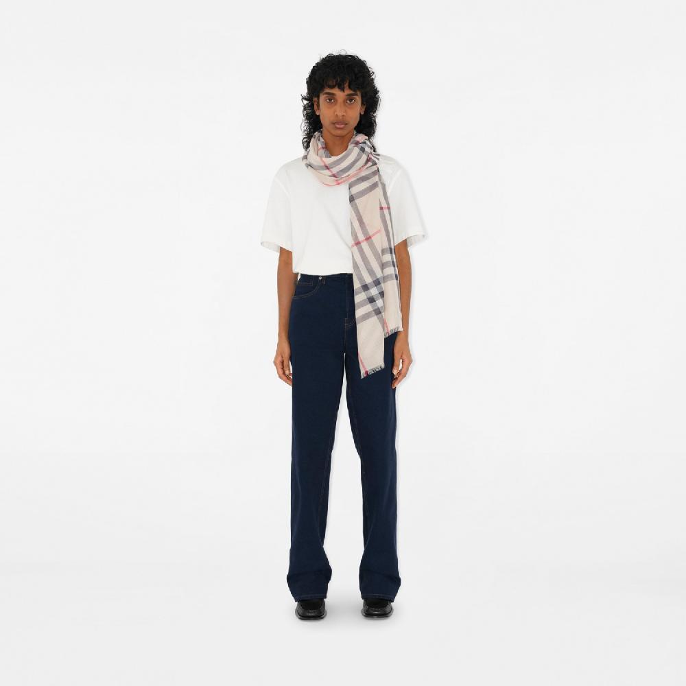 Burberry Pañuelo En Lana Y Seda CheckPrecio 390 00 €