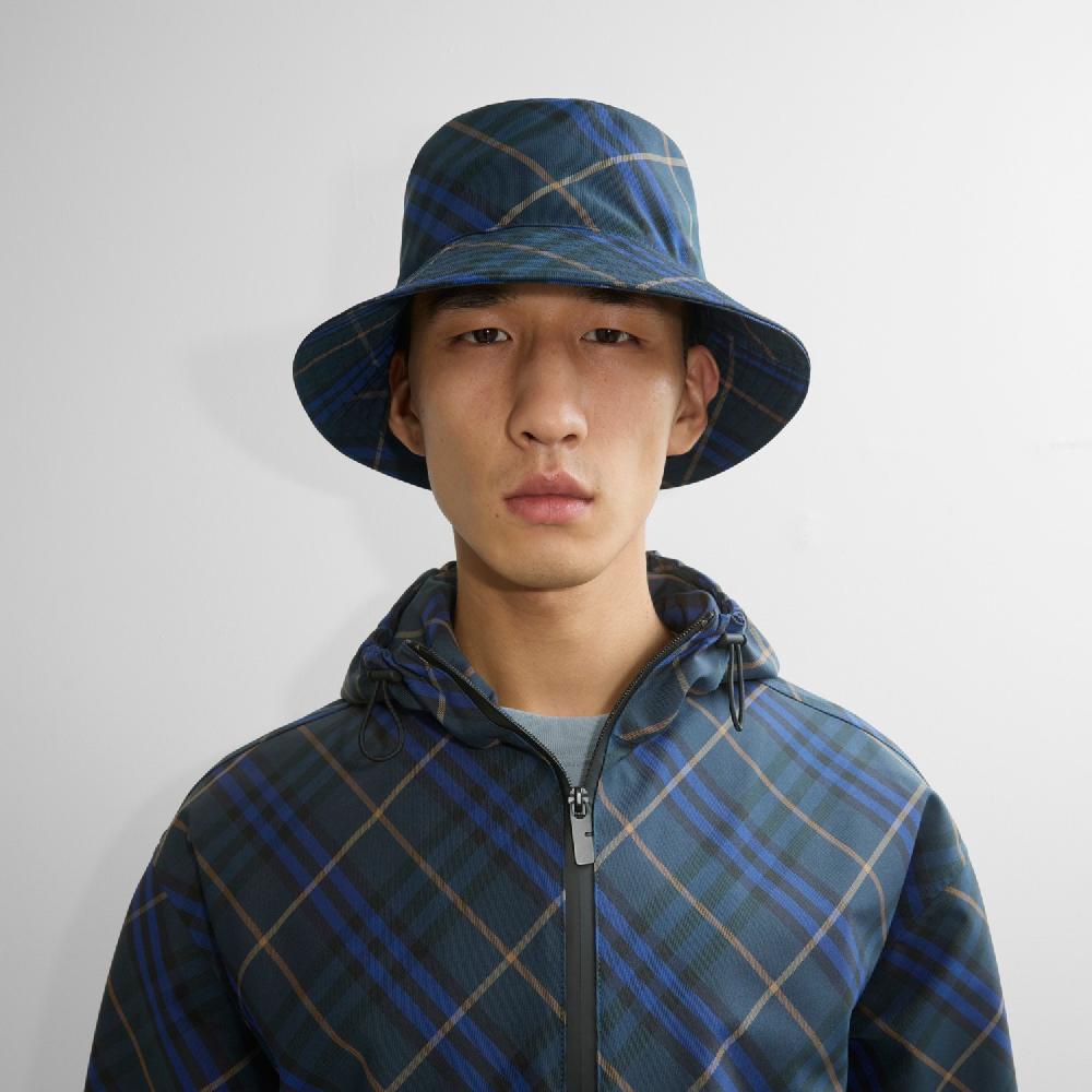 Burberry Sombrero De Pesca Check Con EKDPrecio 390 00 €