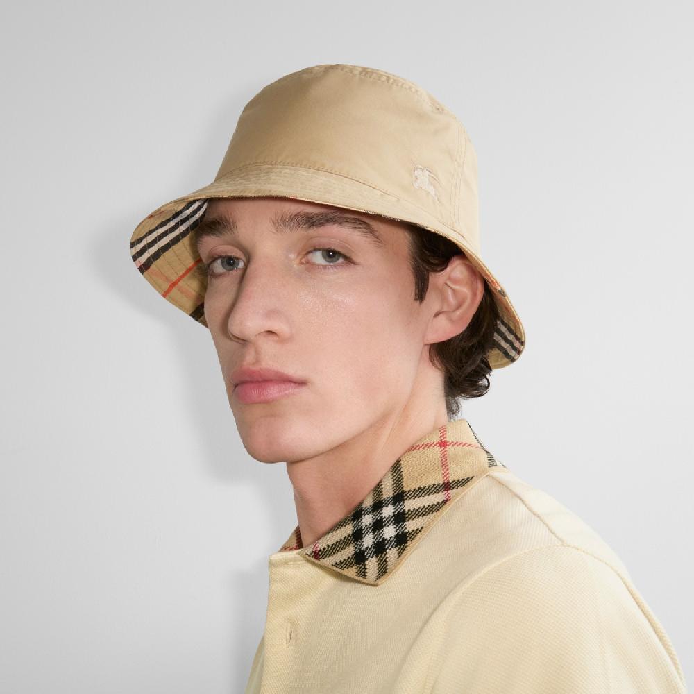 Burberry Sombrero De Pesca Reversible En GabardinaPrecio 390 00 € Novedades