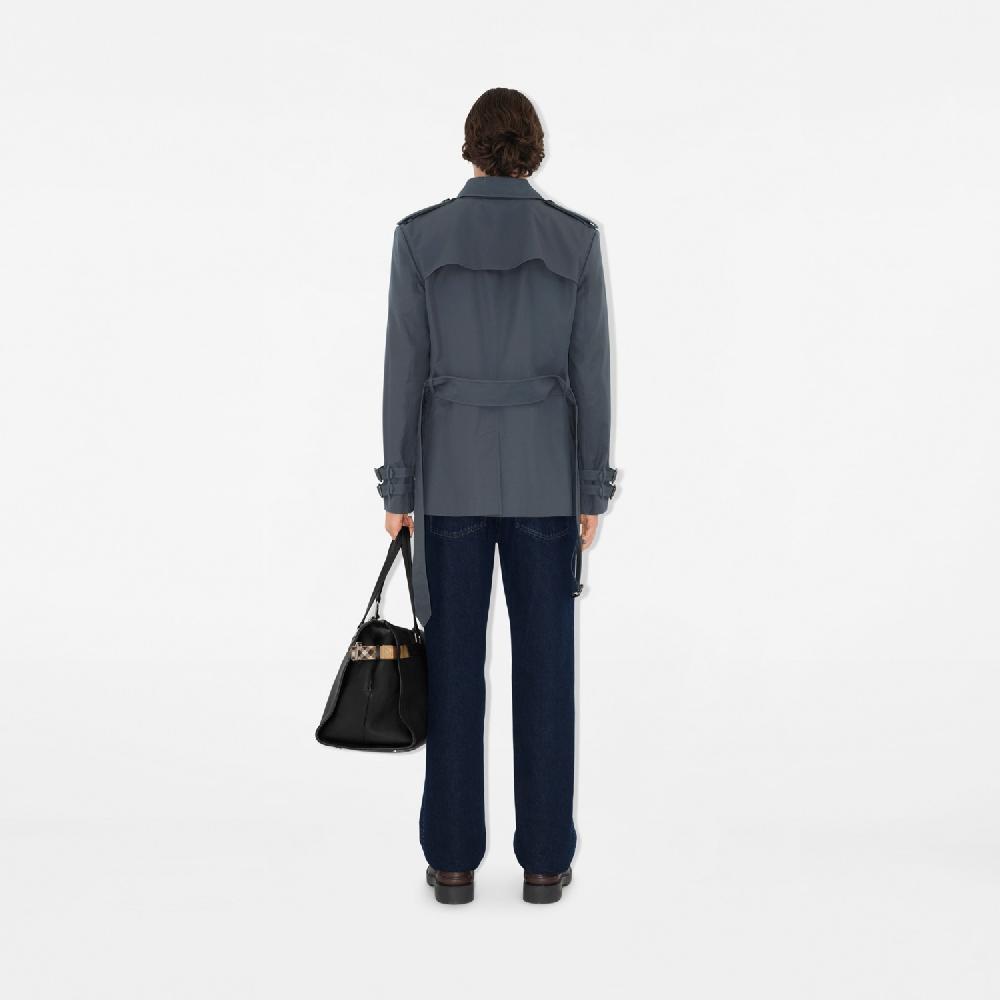 Burberry Trench Coat Corto En GabardinaPrecio 1.990 00 € Novedades