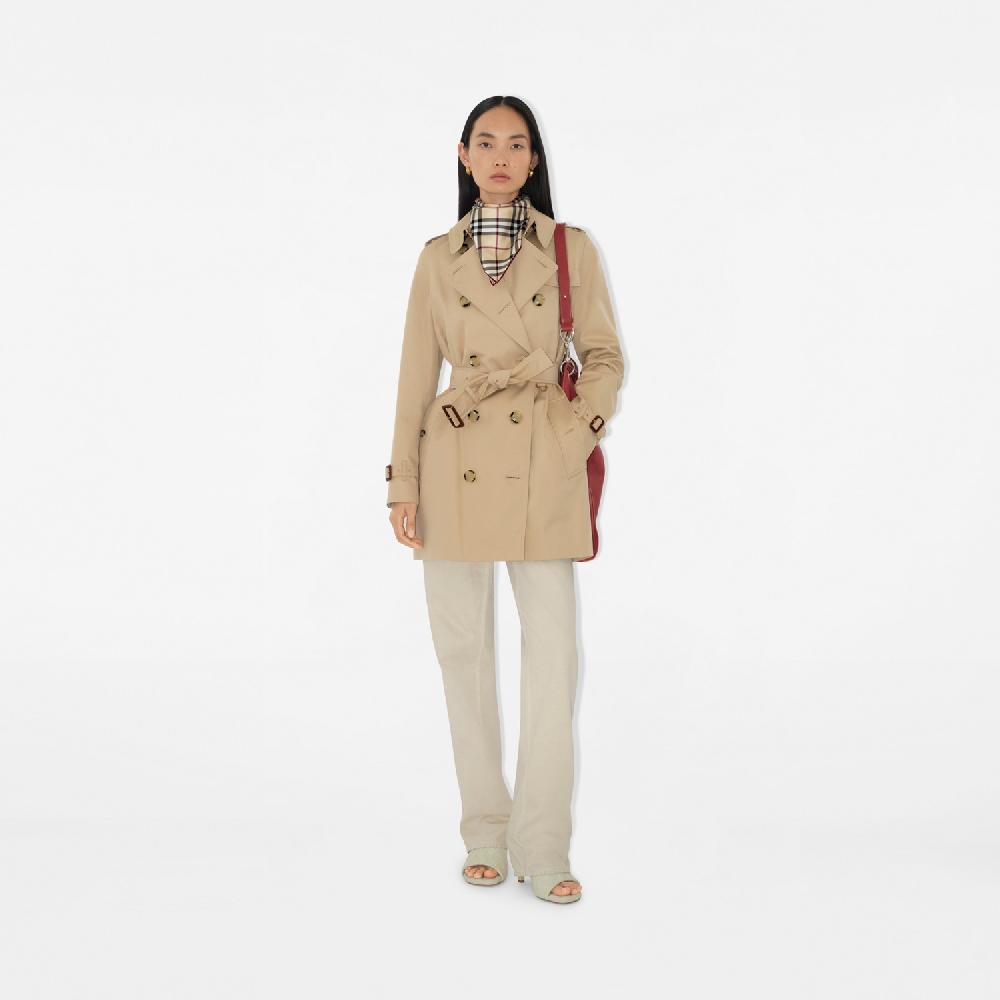 Burberry Trench Coat Heritage Kensington CortoPrecio 2.150 00 € Corte Estándar