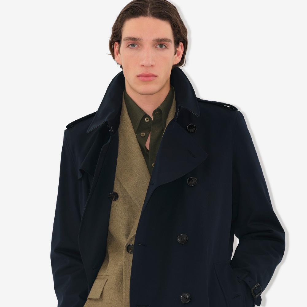 Burberry Trench Coat Heritage Kensington LargoPrecio 2.150 00 € Corte Estándar