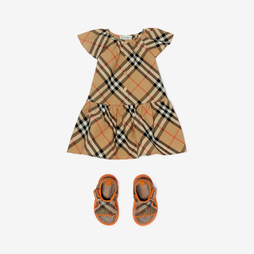 Burberry Vestido En Algodón CheckPrecio 350 00 € 6-24 Meses