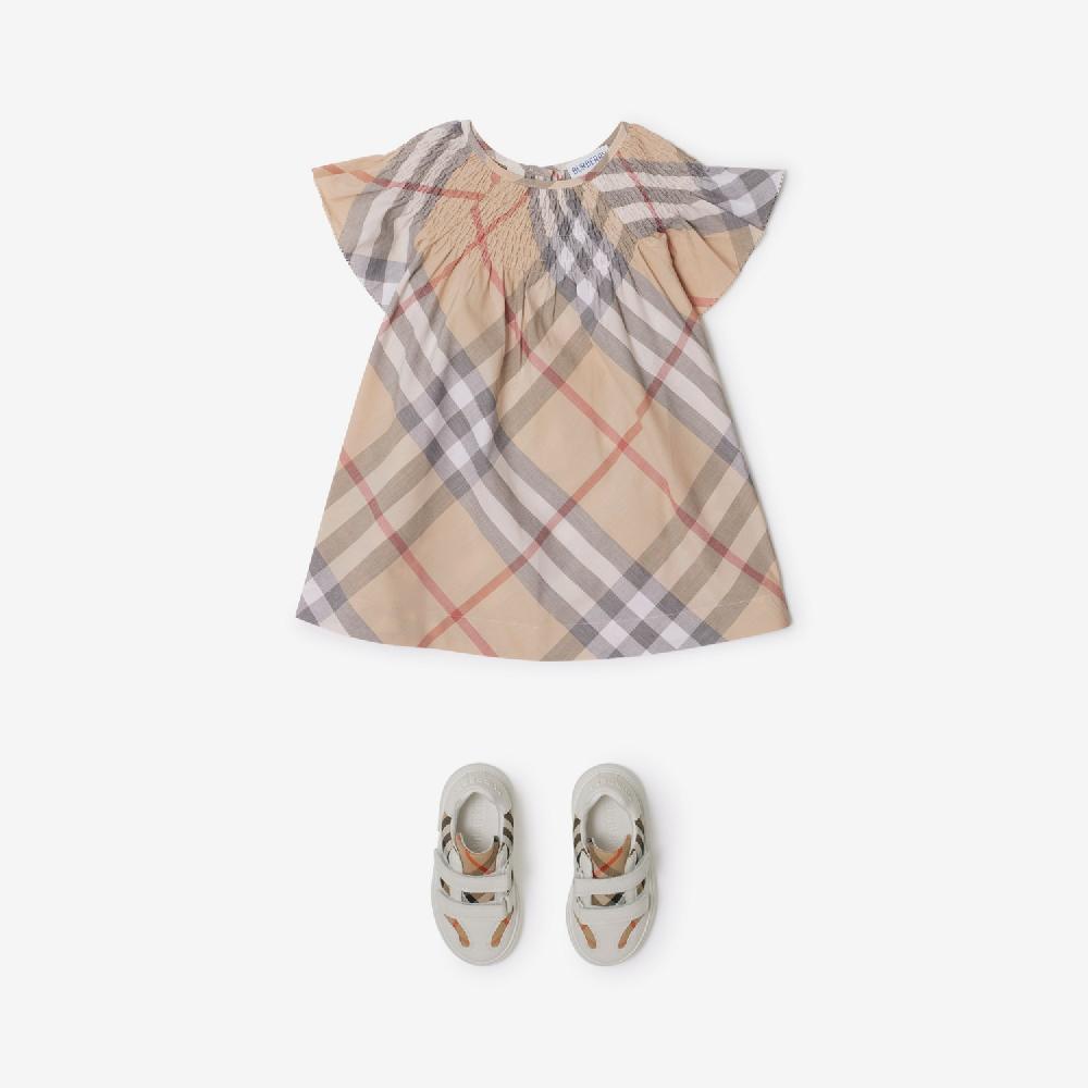 Burberry Vestido En Algodón CheckPrecio 360 00 € 6-24 Meses