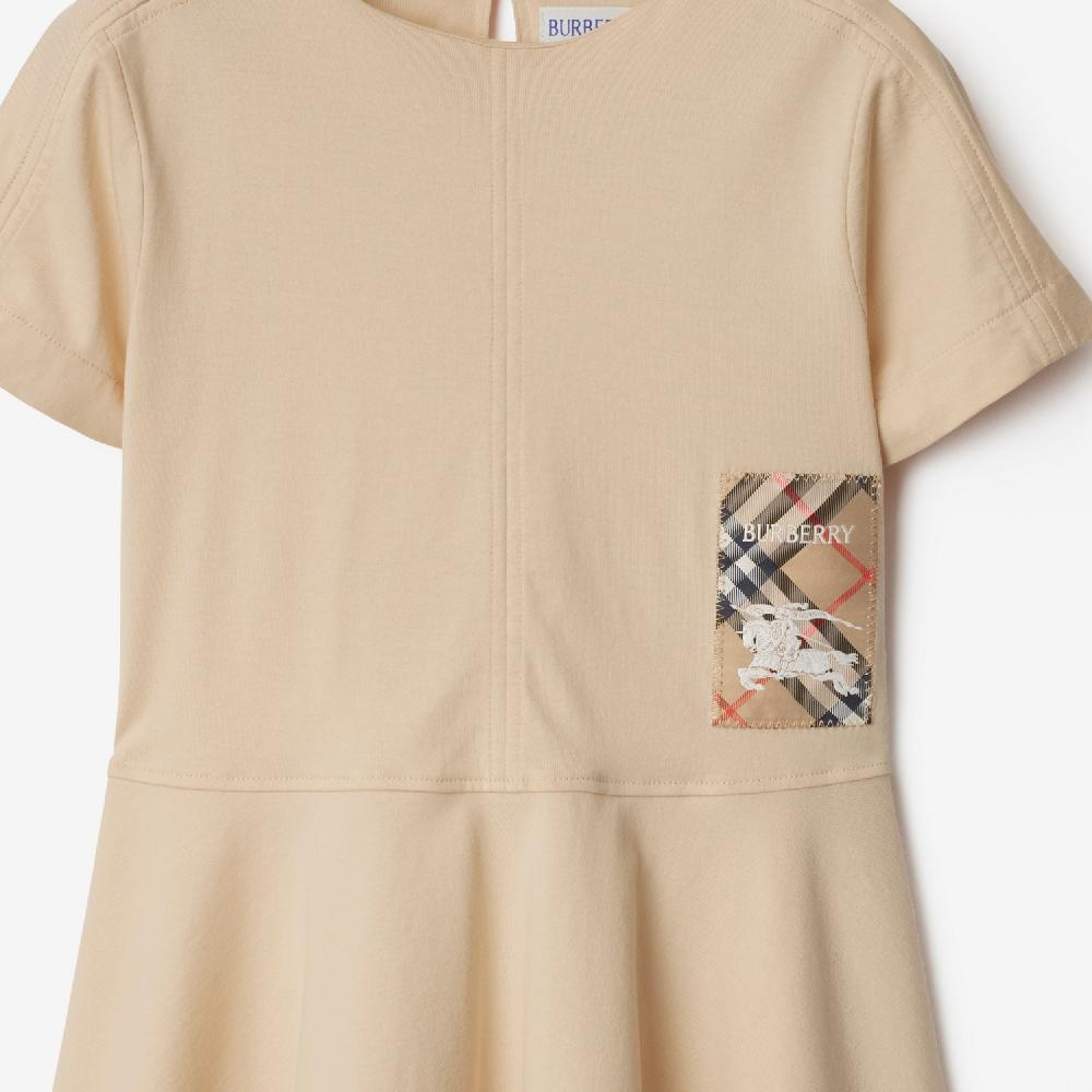 Burberry Vestido En Algodón Con Etiqueta CheckPrecio 290 00 € 3-14 Años