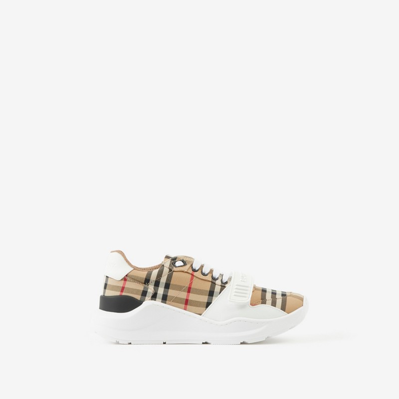 Burberry Zapatillas deportivas en tejido Check y pielPrecio 650 00 € Disponibilidad limitada