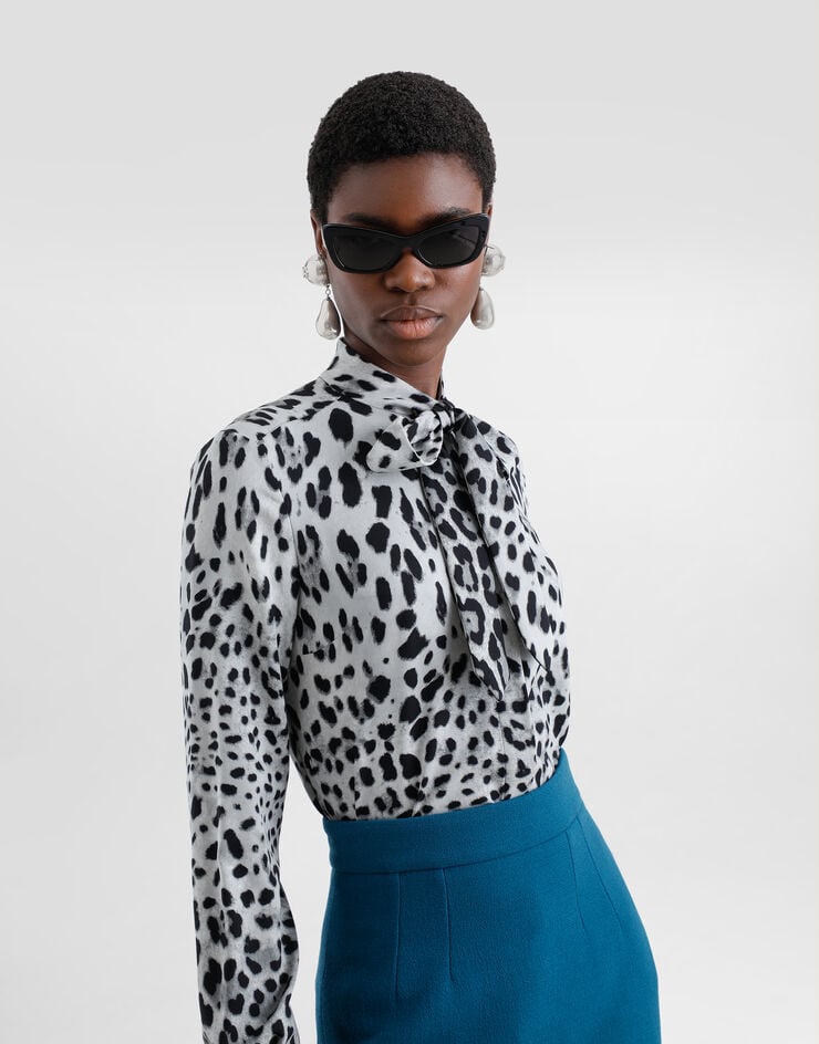Dolce & Gabbana Camisa De Charmeuse Con Lazo Estampado Leopardo