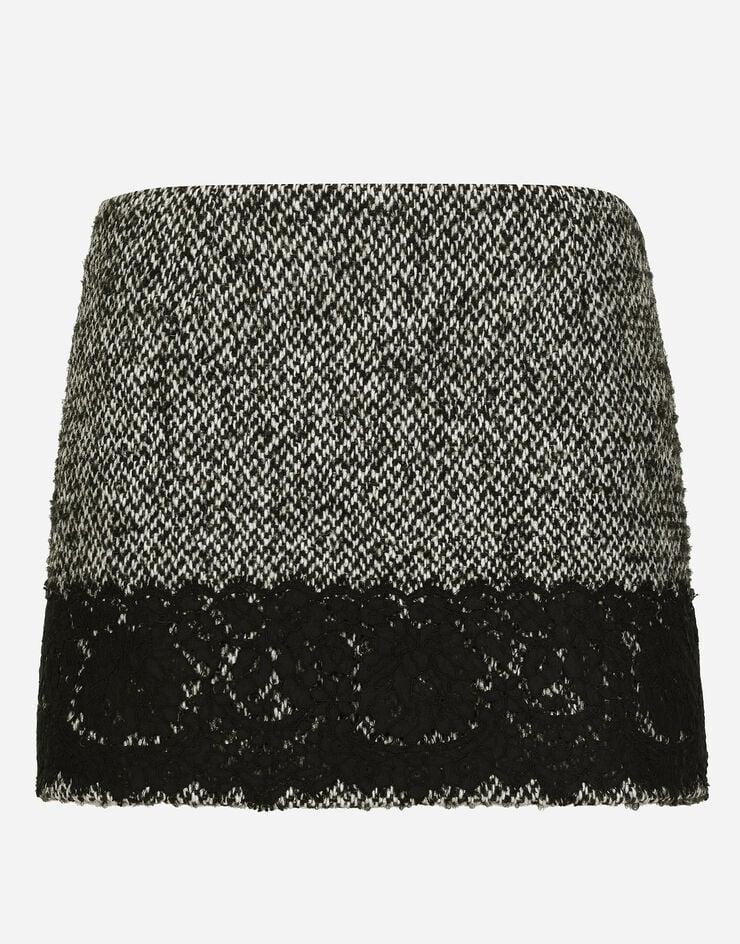 Dolce & Gabbana Falda corta de microtweed con aplicación de encaje