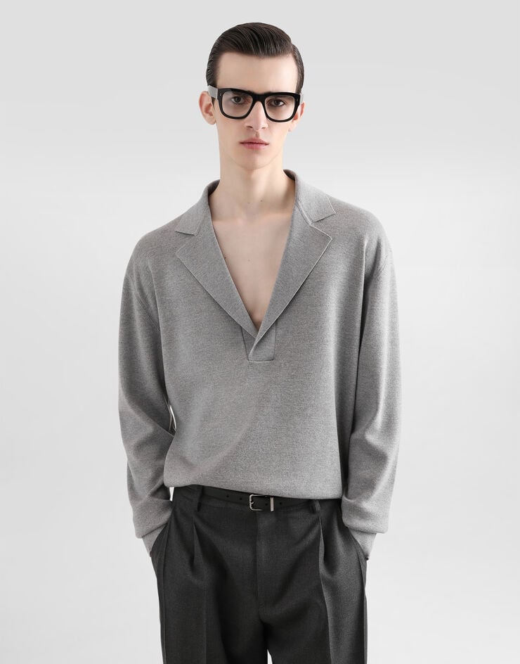 Dolce & Gabbana Jersey De Lana Con Cuello De Pico Y Bordado DG