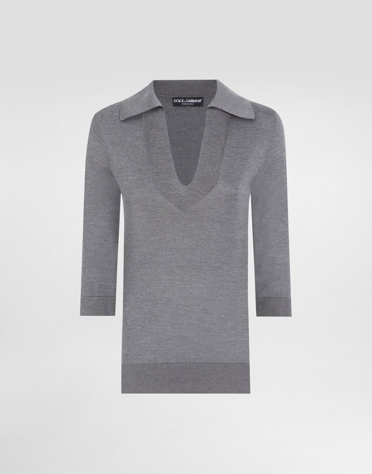 Dolce & Gabbana Polo de seda con cuello de pico y logotipo DG bordado