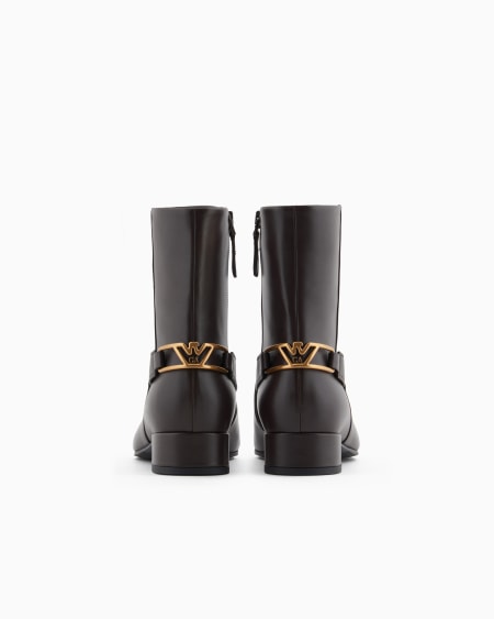 Armani Botín Bajo De Napa Con Placa De águila