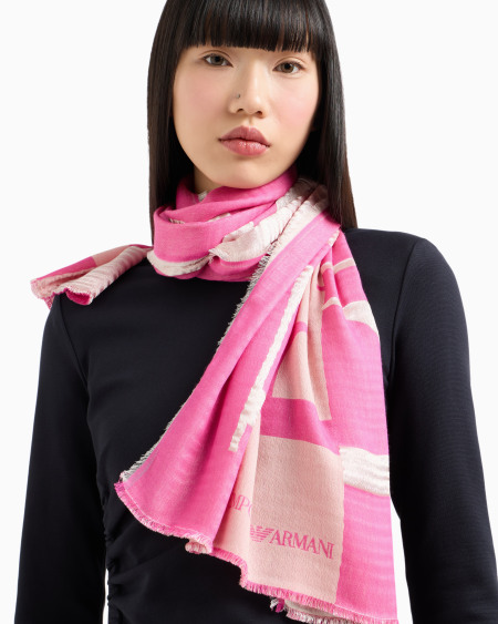 Armani Estola Con Maxilogotipo En Tejido Jacquard