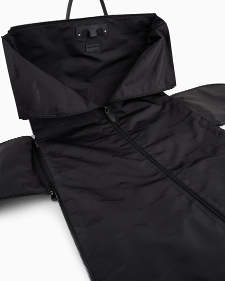 Armani Portatrajes De Piel Abatanada