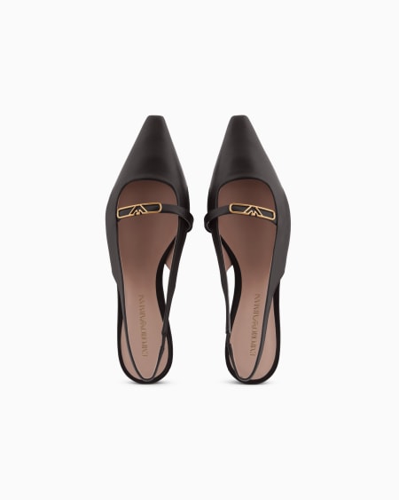 Armani Bailarinas Destalonadas De Napa Con Placa De águila