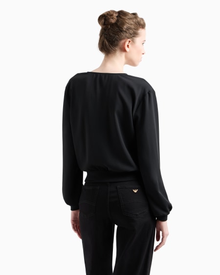Armani Blusa De Crepé Fluido Con Cuello De Pico Y Bolsillo