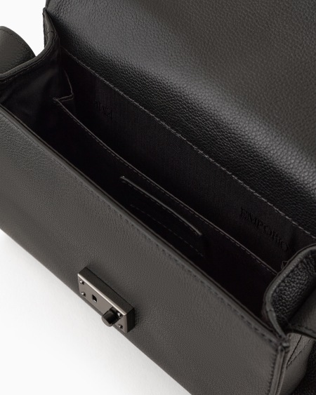 Armani Bolso Bandolera De Piel Abatanada Con Solapa