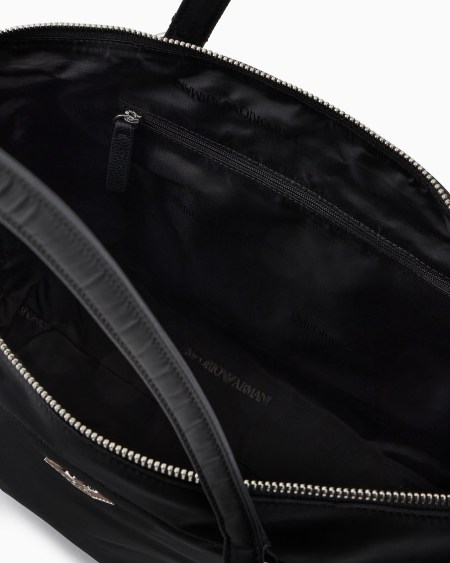 Armani Bolso Shopper En Nailon Reciclado Con Placa De águila ASV