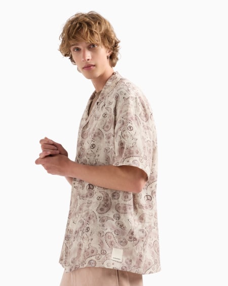 Armani Camisa De Manga Corta De Mezcla De Viscosa Con Estampado Integral Cápsula Peace ASV