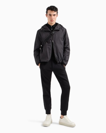 Armani Cazadora Con Capucha Y Cremallera De Nailon Con Motivo Integral De águila En Tejido Jacquard