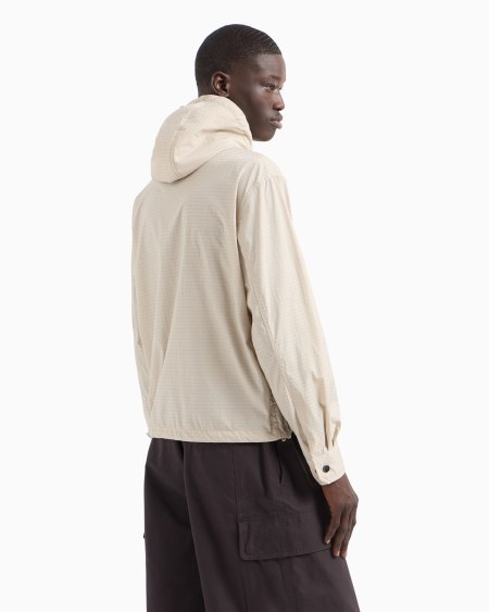 Armani Cazadora De Nailon Con Pechera Interior E Inscripción Integral En Tejido Jacquard