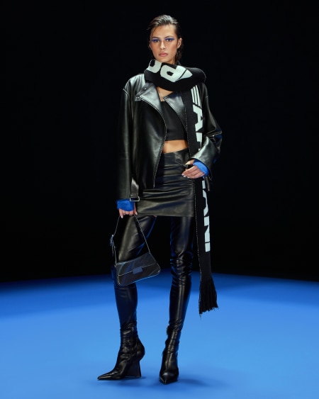 Armani Chaqueta De Corte Ancho En Napa De Cordero Con Curtido Vegetal Cápsula Black Blue ASV