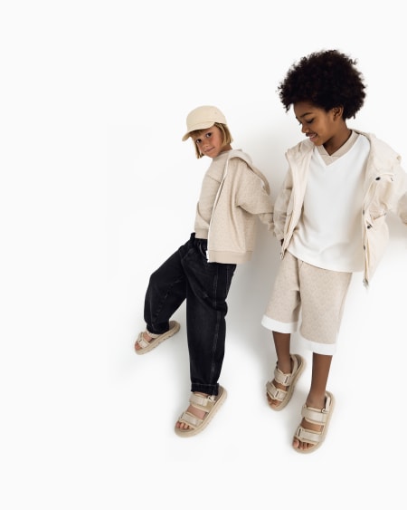 Armani Conjunto De Camiseta Y Pantalones Cortos De Punto Jacquard Con Motivo Integral De águila