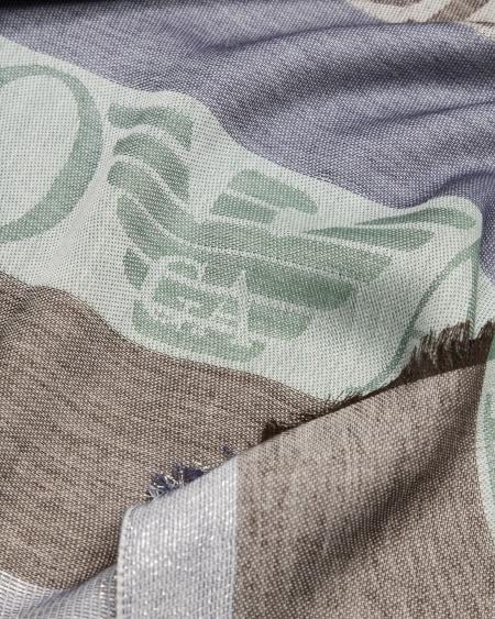 Armani Estola Con Motivo Vertical Y Logotipo Since 1981 En Tejido Jacquard