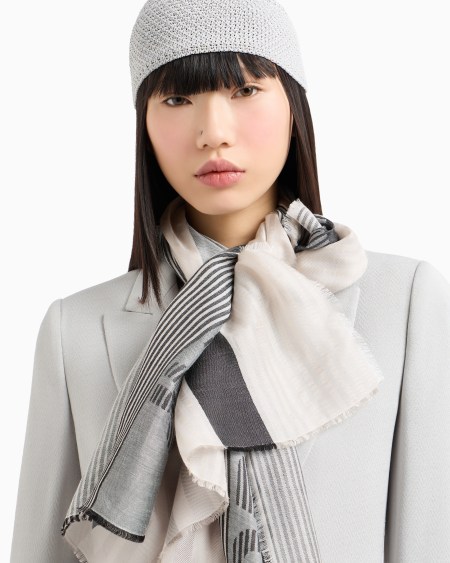Armani Estola En Mezcla De Modal Con Rayas De Tejido Jacquard Y Logotipo