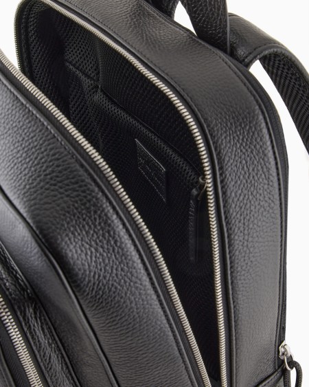Armani Mochila Con Bolsillo Para Portátil En Piel Abatanada
