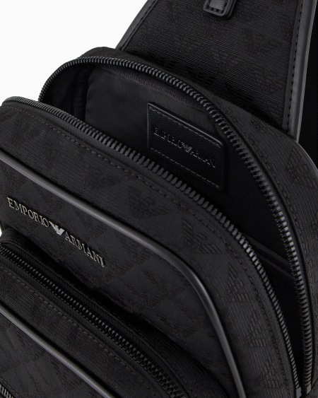 Armani Mochila De Un Solo Tirante De Nailon Con Motivo Integral De águila En Tejido Jacquard