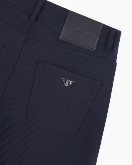 Armani Pantalones De Cinco Bolsillos En Nailon Elástico Con Efecto Canneté
