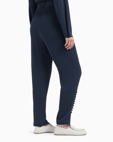 Armani Pantalones De Crespón Con Detalle De Botones En Los Bajos