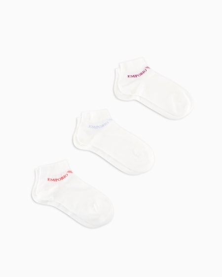 Armani Paquete de tres calcetines cortos con logotipo en tejido jacquard