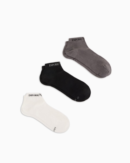 Armani Paquete de tres pares de calcetines cortos con logotipo Emporio Armani en tejido jacquard