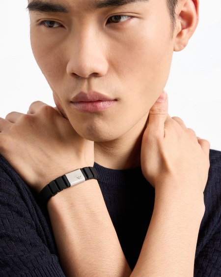 Armani Pulsera ID De Acero Inoxidable Y Silicona Negra