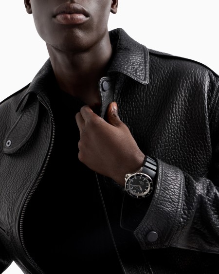 Armani Reloj Automático Sea Explorer De Silicona Negra