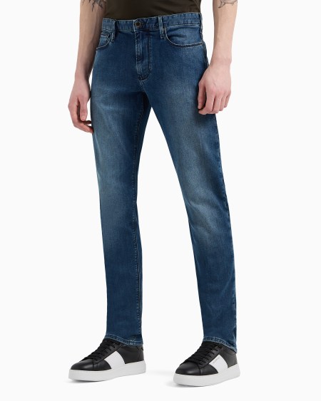 Armani Vaqueros J06 Slim Fit En Cómoda Sarga De Denim De 9 5 onzas