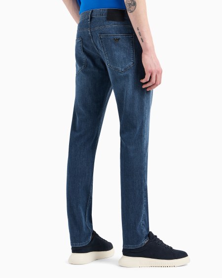 Armani Vaqueros J06 Slim Fit En Denim De 8 onzas Con Lavado Efecto Usado