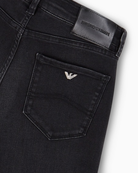 Armani Vaqueros J20 De Cintura Alta Y Pernera Superajustada En Cómodo Denim Lavado A La Piedra